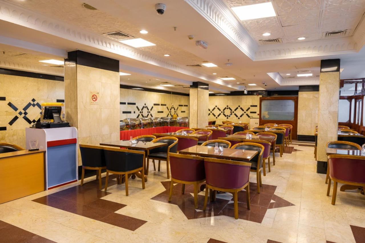 Three 888 Hotel Dubai Exterior photo